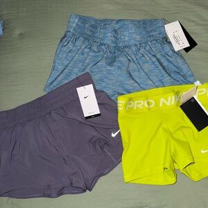 Nike Women’s Small NEW 3 Pairs Shorts and Spandex